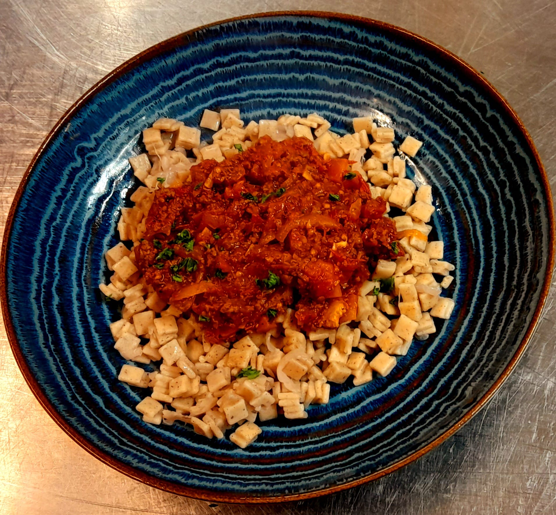 Produit Knack artisanale Pommes Frites ou Fish & Chips ou Crozets bolognaise